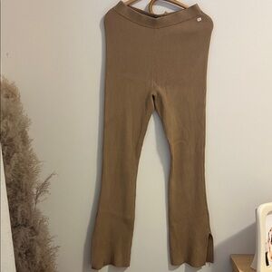 SOIA & KYO Fit and Flare Split Hem Pants